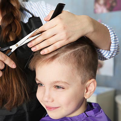 400x400_0005_cute-little-boy-hairdressin